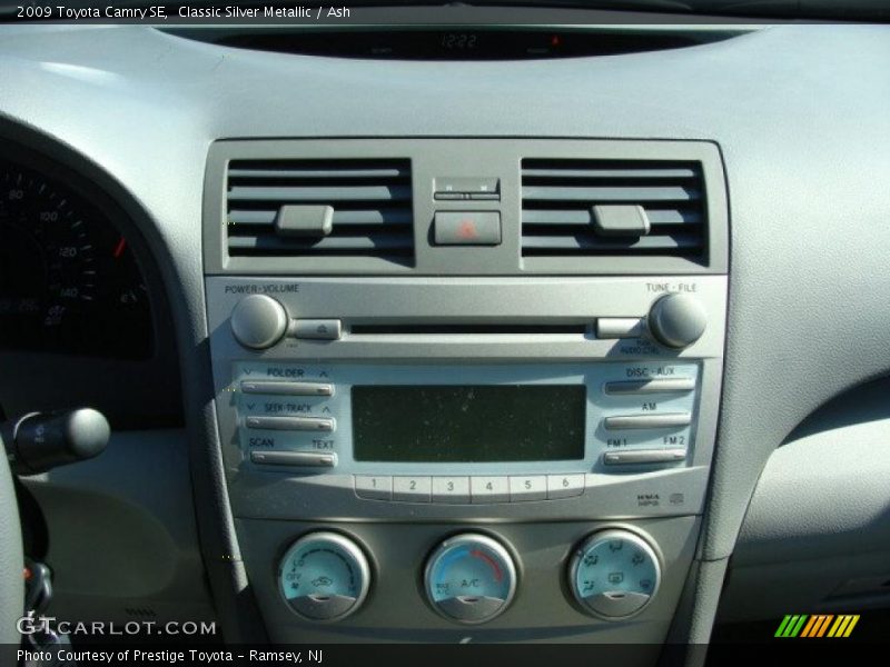 Classic Silver Metallic / Ash 2009 Toyota Camry SE