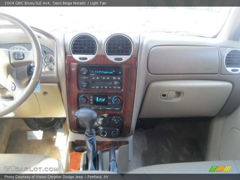 Sand Beige Metallic / Light Tan 2004 GMC Envoy SLE 4x4