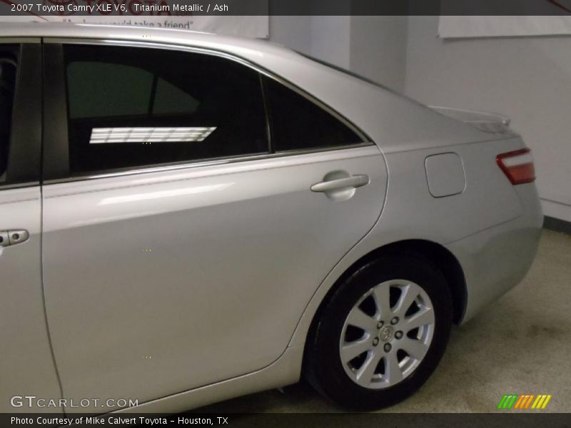 Titanium Metallic / Ash 2007 Toyota Camry XLE V6