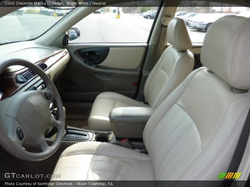  2000 Malibu LS Sedan Neutral Interior