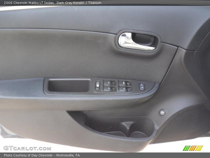 Dark Gray Metallic / Titanium 2009 Chevrolet Malibu LT Sedan