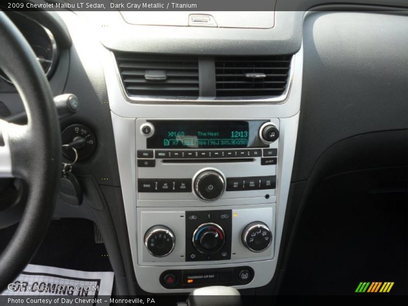 Dark Gray Metallic / Titanium 2009 Chevrolet Malibu LT Sedan