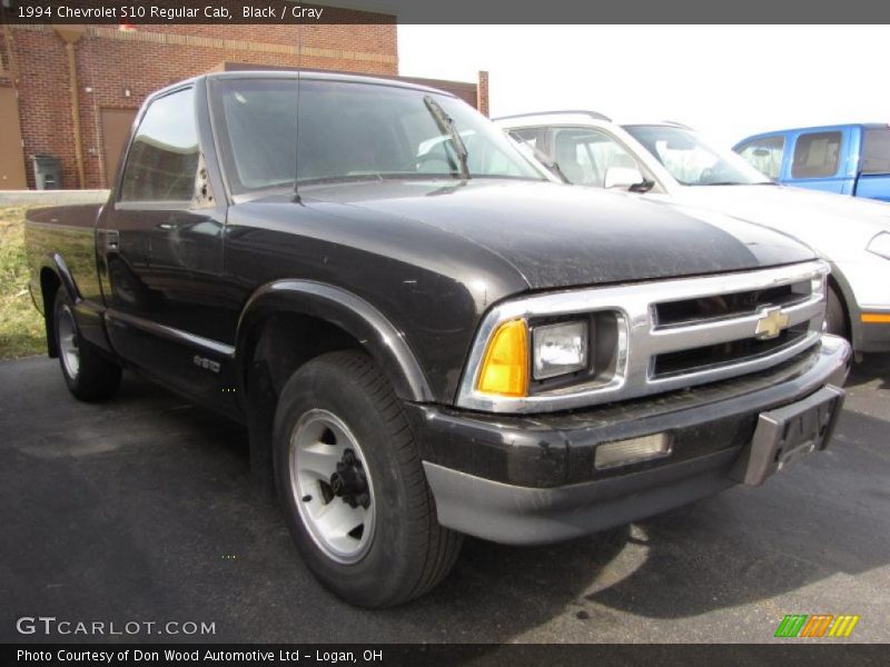 Black / Gray 1994 Chevrolet S10 Regular Cab