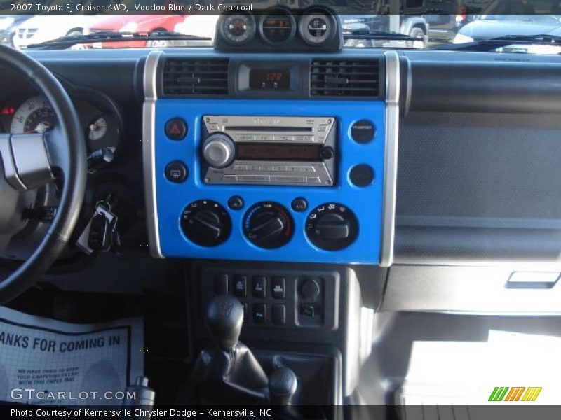 Voodoo Blue / Dark Charcoal 2007 Toyota FJ Cruiser 4WD