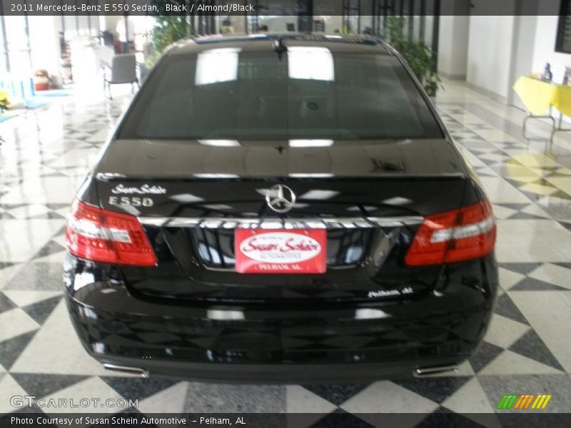 Black / Almond/Black 2011 Mercedes-Benz E 550 Sedan