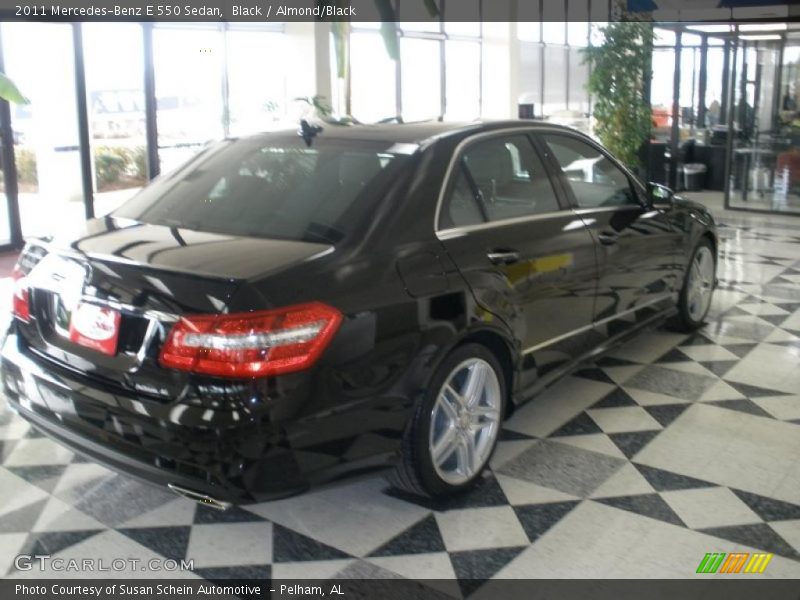 Black / Almond/Black 2011 Mercedes-Benz E 550 Sedan