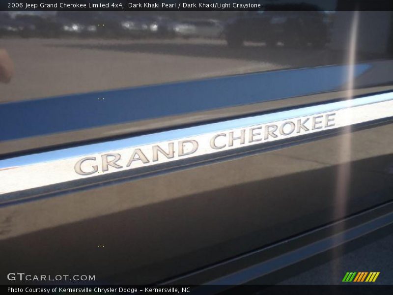 Dark Khaki Pearl / Dark Khaki/Light Graystone 2006 Jeep Grand Cherokee Limited 4x4