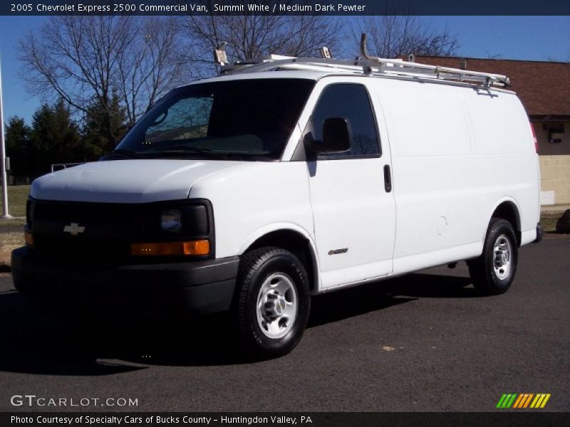Summit White / Medium Dark Pewter 2005 Chevrolet Express 2500 Commercial Van