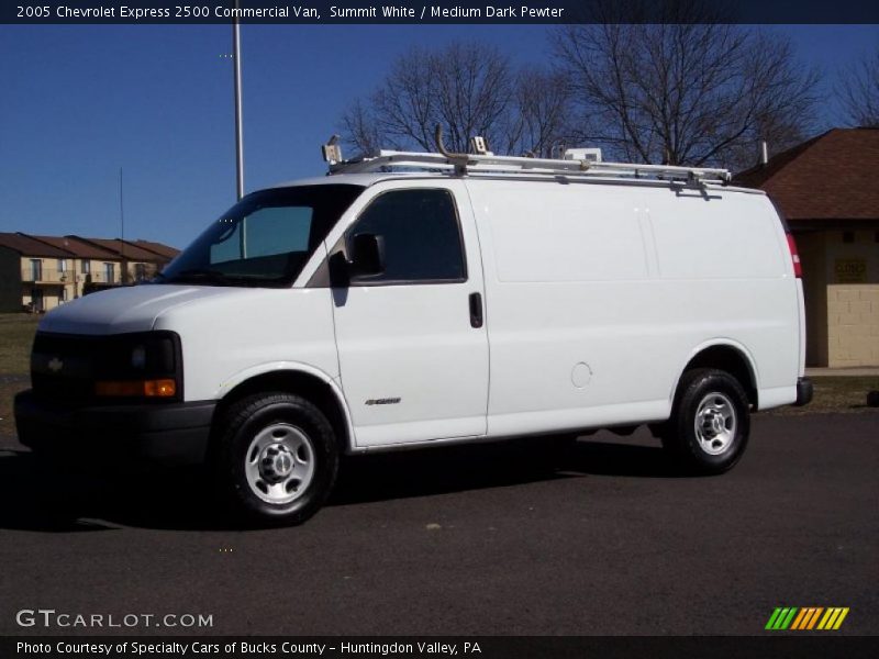 Summit White / Medium Dark Pewter 2005 Chevrolet Express 2500 Commercial Van