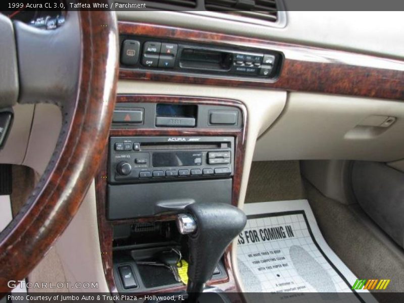 Controls of 1999 CL 3.0