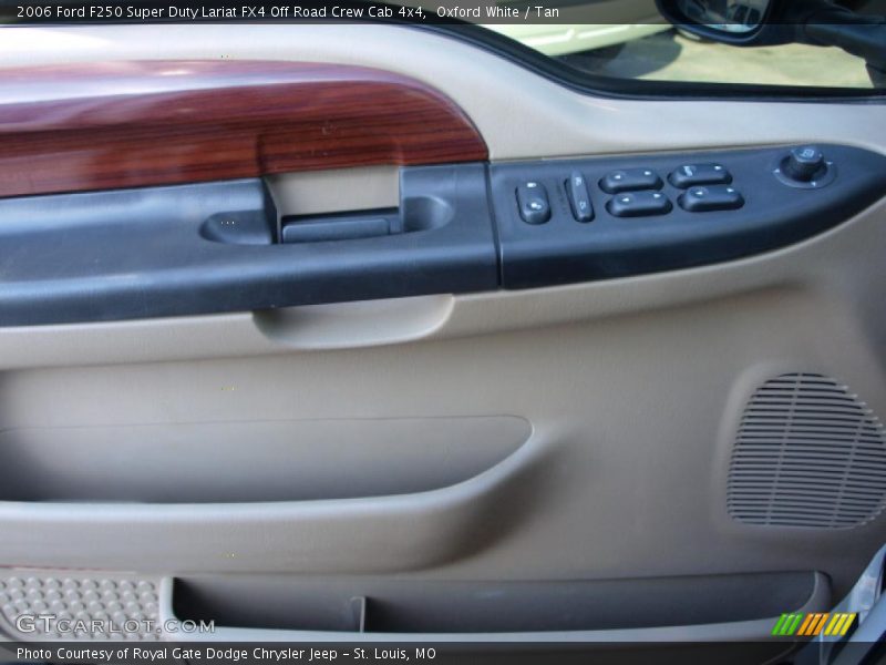 Oxford White / Tan 2006 Ford F250 Super Duty Lariat FX4 Off Road Crew Cab 4x4