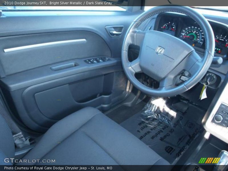 Bright Silver Metallic / Dark Slate Gray 2010 Dodge Journey SXT