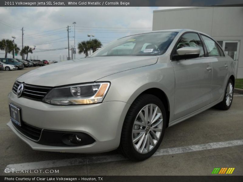 White Gold Metallic / Cornsilk Beige 2011 Volkswagen Jetta SEL Sedan