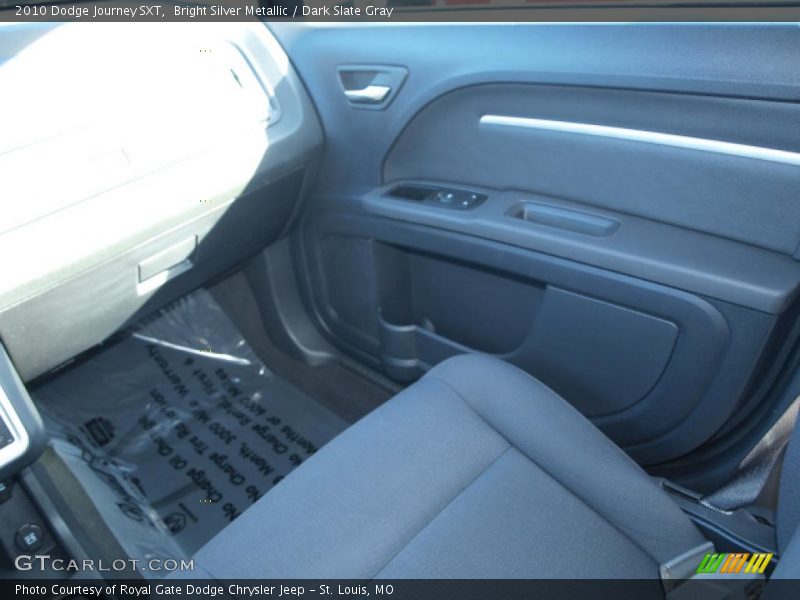 Bright Silver Metallic / Dark Slate Gray 2010 Dodge Journey SXT