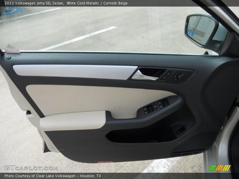 White Gold Metallic / Cornsilk Beige 2011 Volkswagen Jetta SEL Sedan