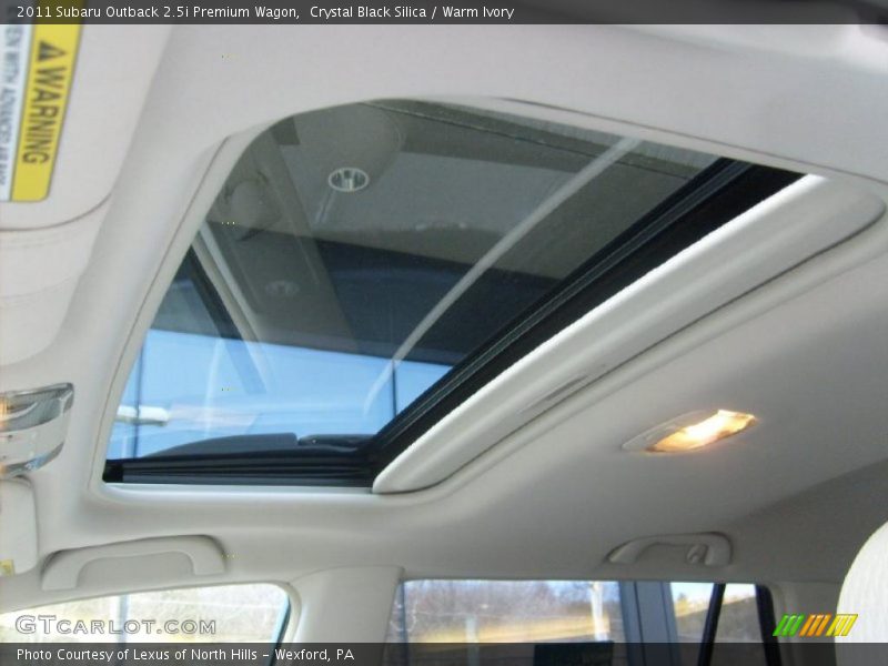 Crystal Black Silica / Warm Ivory 2011 Subaru Outback 2.5i Premium Wagon