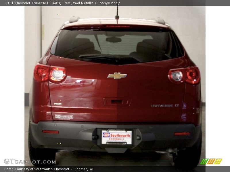 Red Jewel Metallic / Ebony/Ebony 2011 Chevrolet Traverse LT AWD