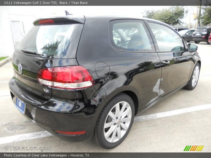 Black / Titan Black 2011 Volkswagen Golf 2 Door TDI