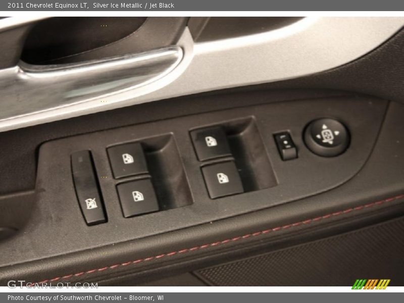Silver Ice Metallic / Jet Black 2011 Chevrolet Equinox LT