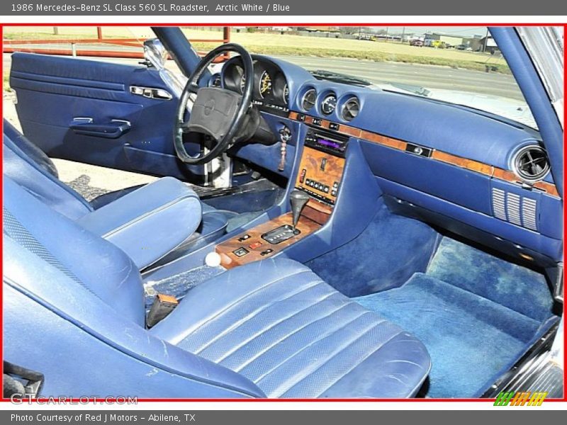  1986 SL Class 560 SL Roadster Blue Interior