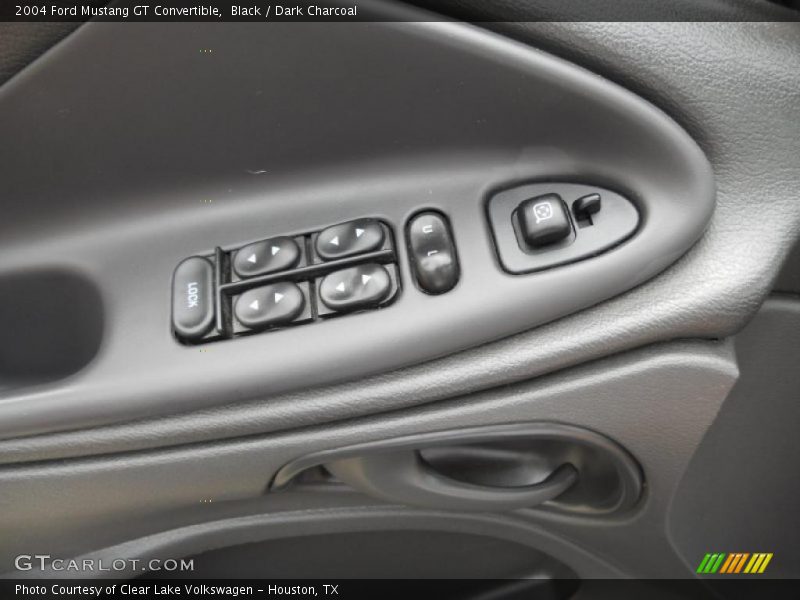 Black / Dark Charcoal 2004 Ford Mustang GT Convertible