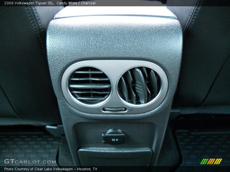 Candy White / Charcoal 2009 Volkswagen Tiguan SEL