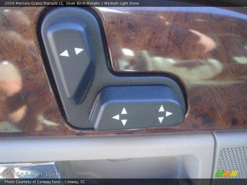 Silver Birch Metallic / Medium Light Stone 2009 Mercury Grand Marquis LS