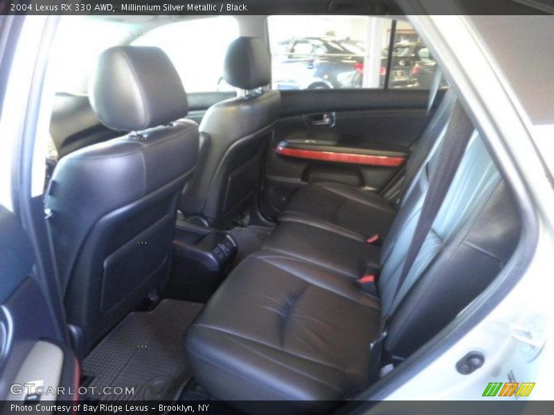 Millinnium Silver Metallic / Black 2004 Lexus RX 330 AWD
