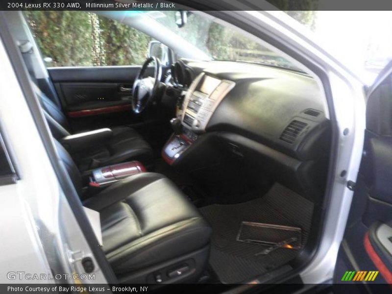 Millinnium Silver Metallic / Black 2004 Lexus RX 330 AWD