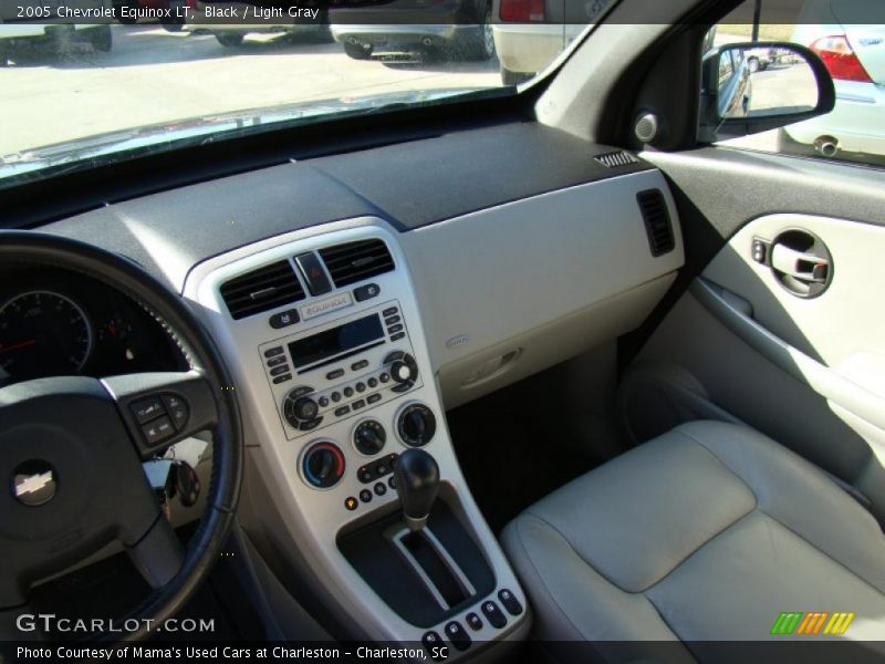 Black / Light Gray 2005 Chevrolet Equinox LT