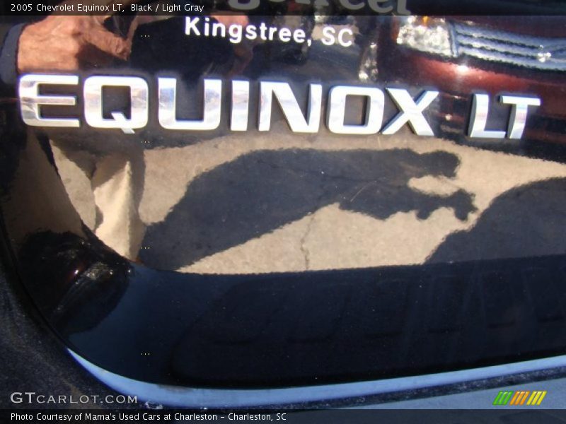Black / Light Gray 2005 Chevrolet Equinox LT