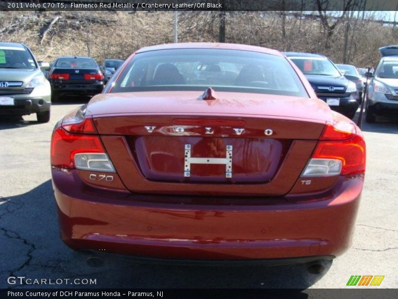 Flamenco Red Metallic / Cranberry Leather/Off Black 2011 Volvo C70 T5
