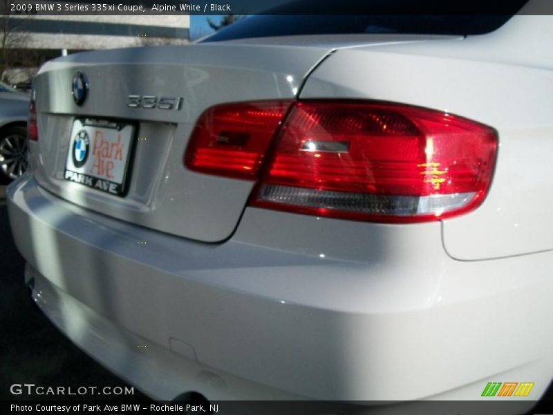 Alpine White / Black 2009 BMW 3 Series 335xi Coupe