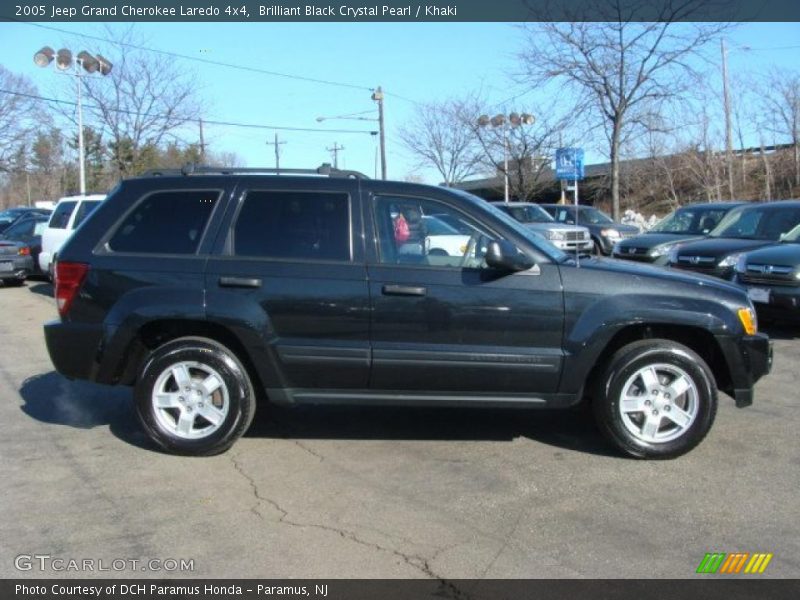 Brilliant Black Crystal Pearl / Khaki 2005 Jeep Grand Cherokee Laredo 4x4