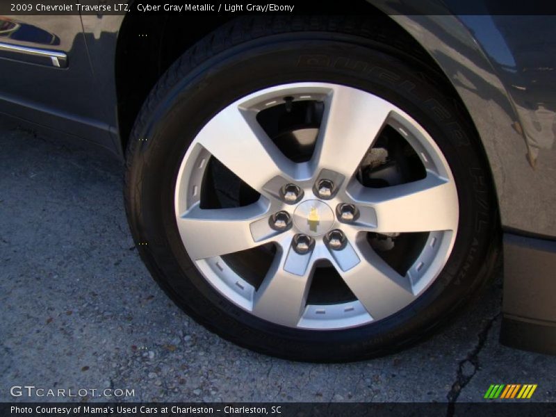 Cyber Gray Metallic / Light Gray/Ebony 2009 Chevrolet Traverse LTZ