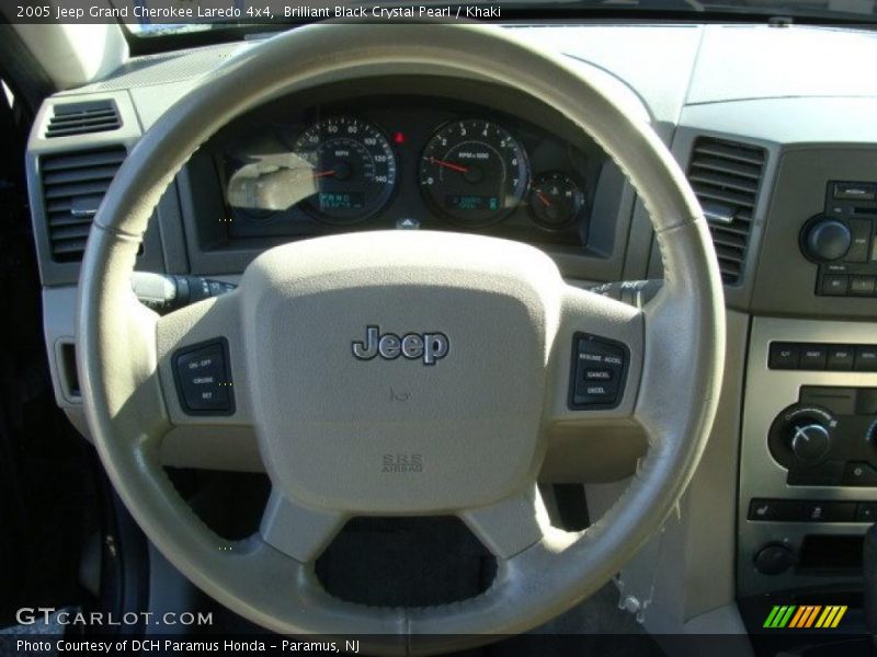 Brilliant Black Crystal Pearl / Khaki 2005 Jeep Grand Cherokee Laredo 4x4