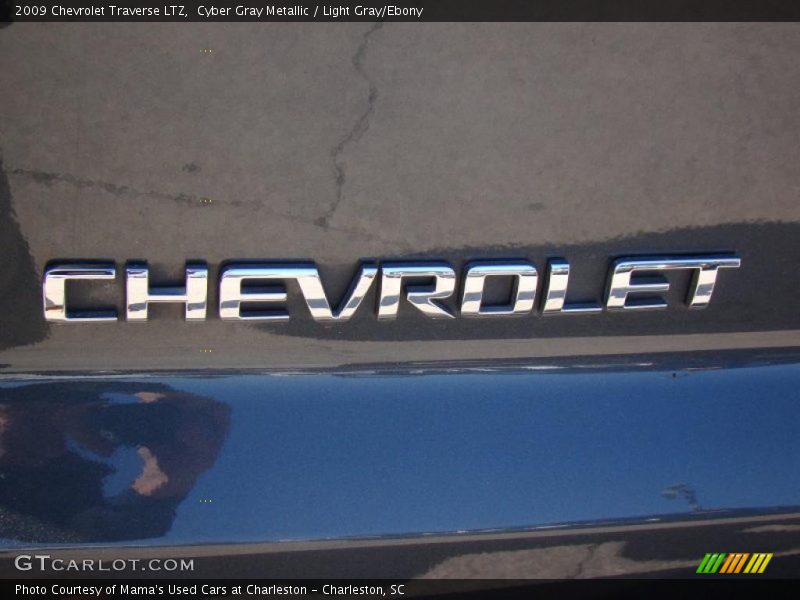 Cyber Gray Metallic / Light Gray/Ebony 2009 Chevrolet Traverse LTZ