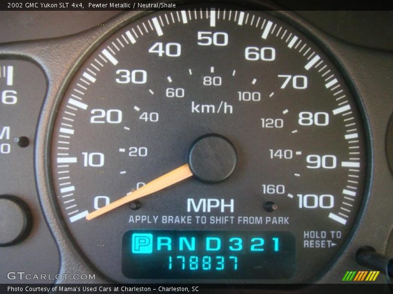 Pewter Metallic / Neutral/Shale 2002 GMC Yukon SLT 4x4