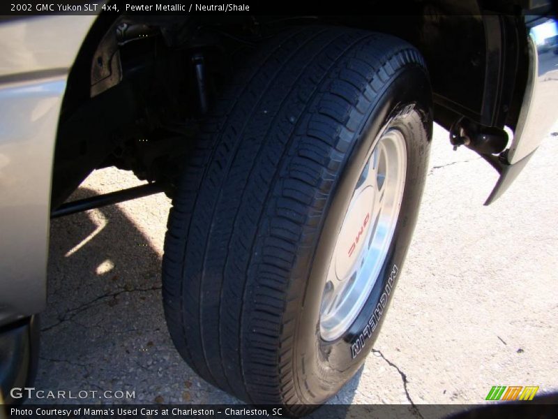 Pewter Metallic / Neutral/Shale 2002 GMC Yukon SLT 4x4