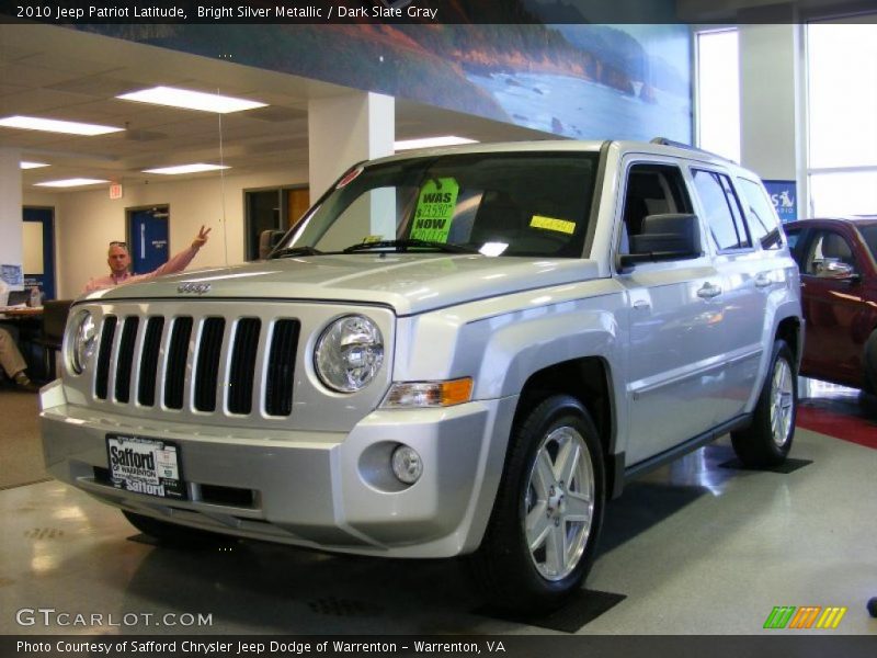 Bright Silver Metallic / Dark Slate Gray 2010 Jeep Patriot Latitude