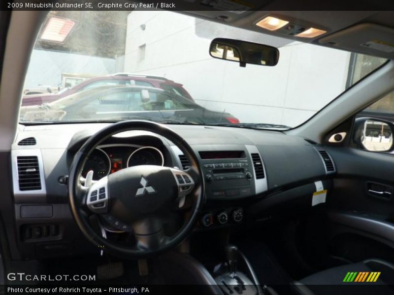 Graphite Gray Pearl / Black 2009 Mitsubishi Outlander SE