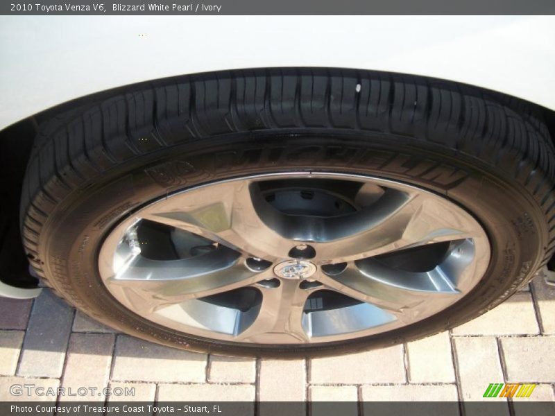 Blizzard White Pearl / Ivory 2010 Toyota Venza V6