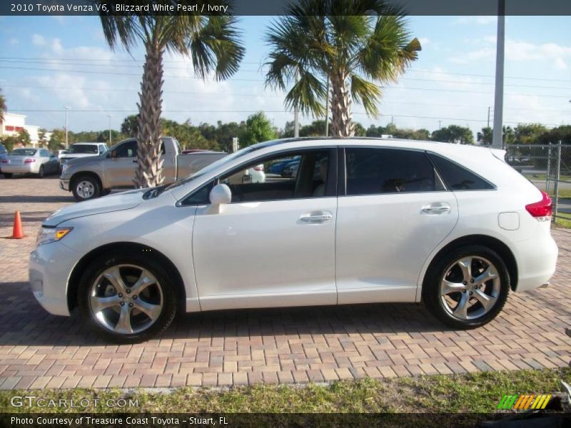 Blizzard White Pearl / Ivory 2010 Toyota Venza V6