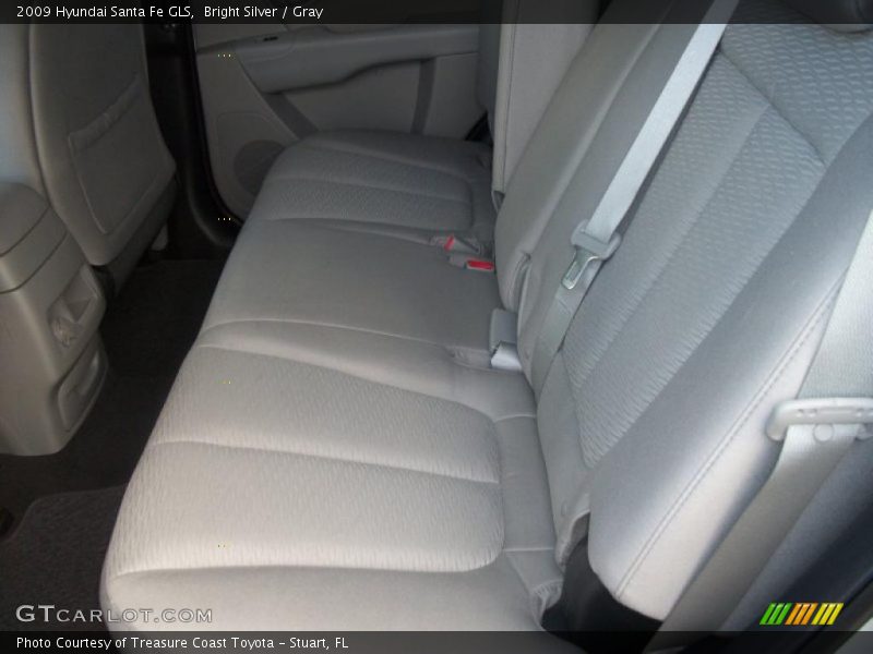 Bright Silver / Gray 2009 Hyundai Santa Fe GLS