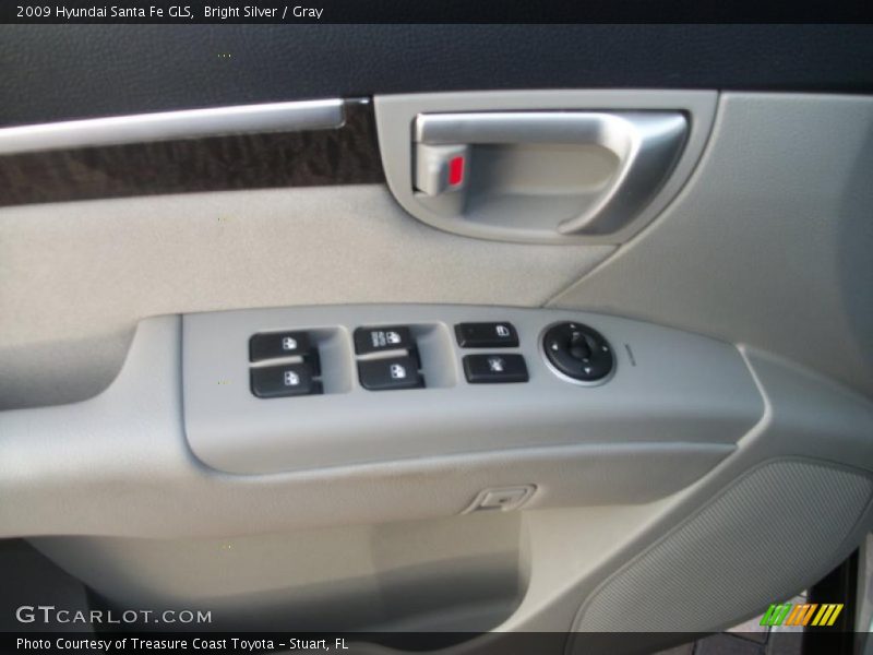 Bright Silver / Gray 2009 Hyundai Santa Fe GLS