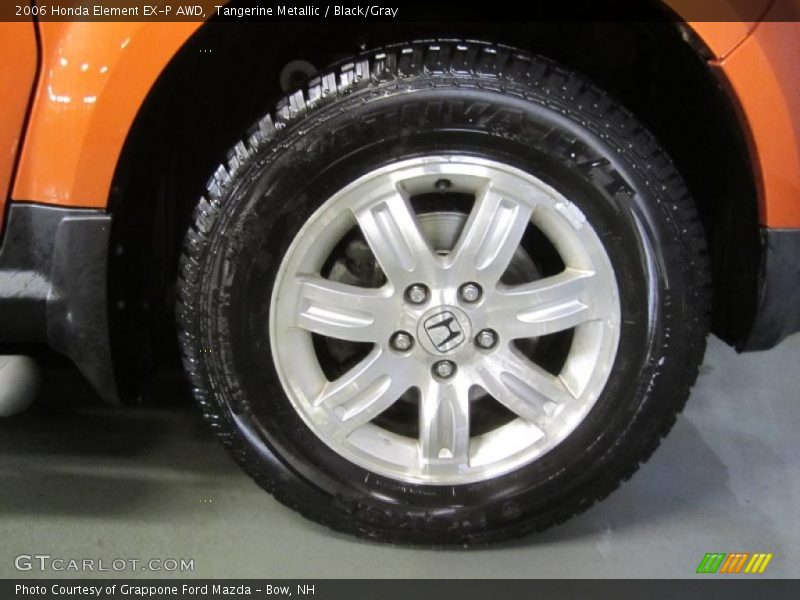 Tangerine Metallic / Black/Gray 2006 Honda Element EX-P AWD