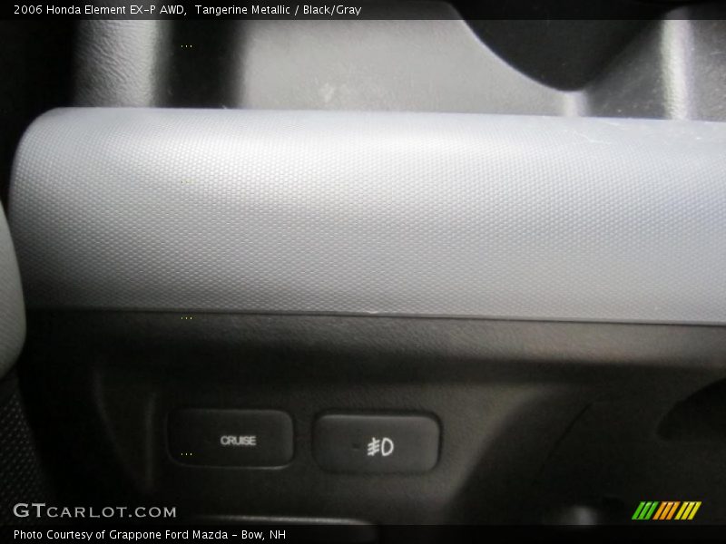Tangerine Metallic / Black/Gray 2006 Honda Element EX-P AWD