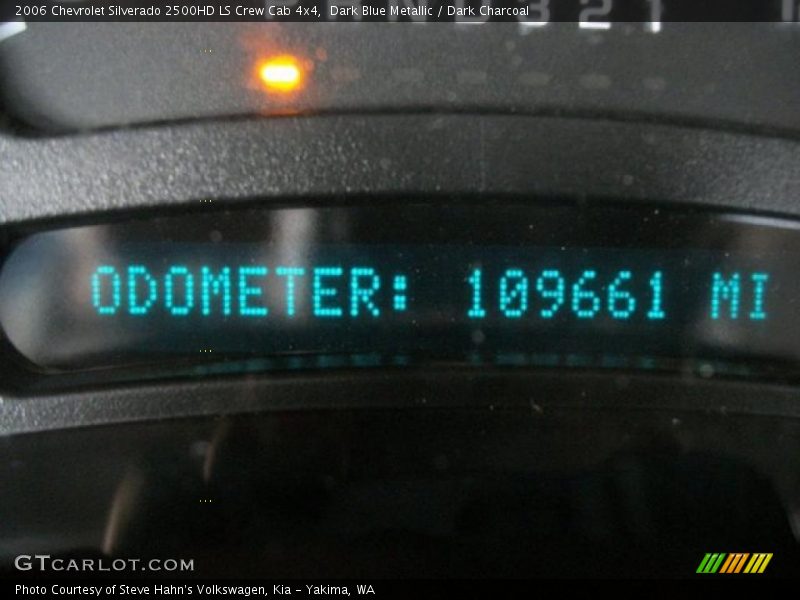 Dark Blue Metallic / Dark Charcoal 2006 Chevrolet Silverado 2500HD LS Crew Cab 4x4