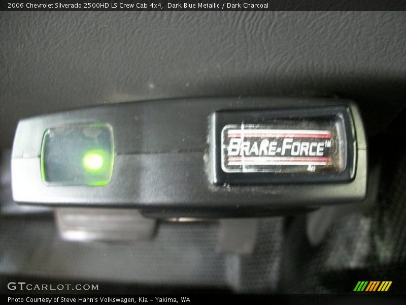 Dark Blue Metallic / Dark Charcoal 2006 Chevrolet Silverado 2500HD LS Crew Cab 4x4