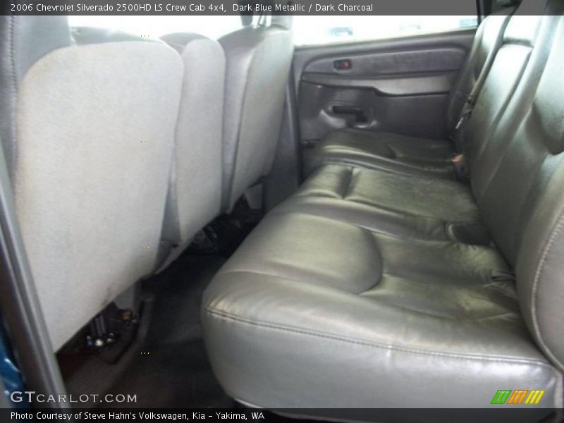 Dark Blue Metallic / Dark Charcoal 2006 Chevrolet Silverado 2500HD LS Crew Cab 4x4